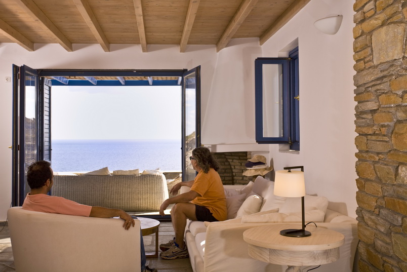aegea-blue-luxury-hotel-resort-andros-island-201_resize