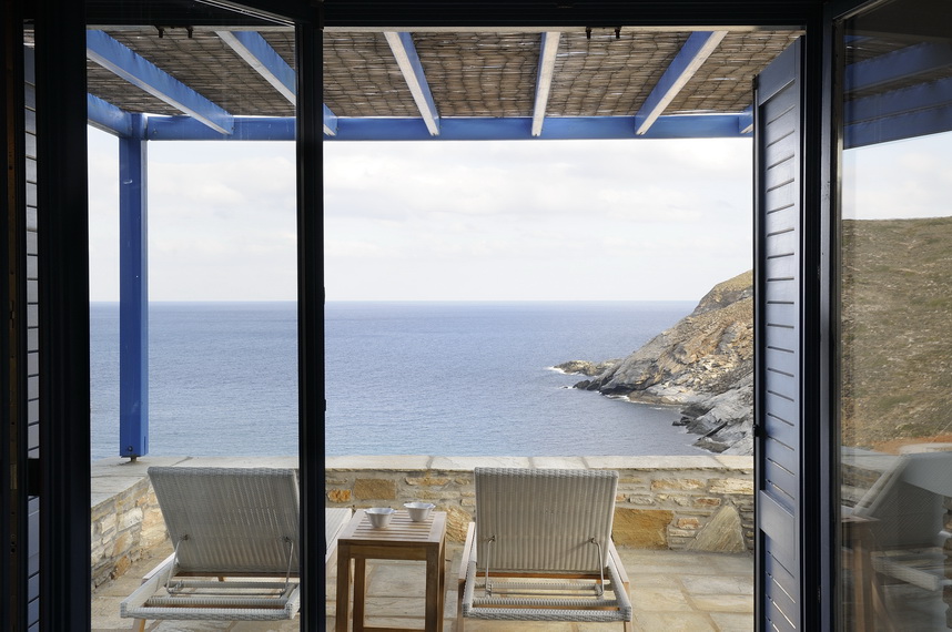 aegea-blue-luxury-hotel-resort-andros-island-59_resize