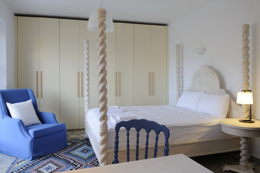 aegea-blue-luxury-hotel-resort-andros-island-71_resize